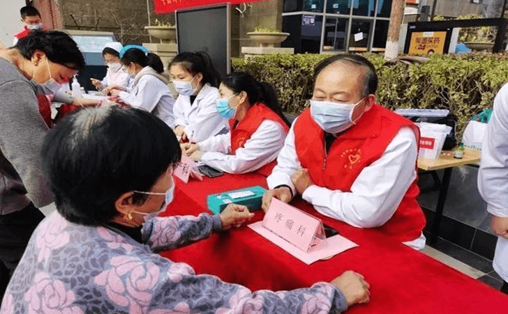 省妇女儿童中心生殖医学与儿童康复专家到市妇幼保健院开展大型义诊活动 省妇女儿童中心生殖医学与儿童康复专家到市妇幼保健院开展大型义诊活动