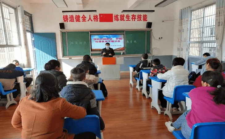 浦城县人民检察院走进县特殊教育学校,开展“情暖童心”志愿服务活动 浦城县人民检察院走进县特殊教育学校,开展“情暖童心”志愿服务活动