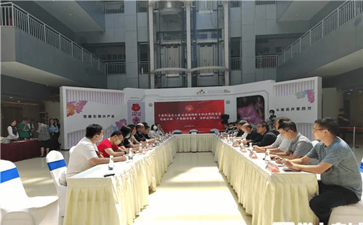 呈贡区斗南街道与云南特殊教育职业学院签订战略合作协议 呈贡区斗南街道与云南特殊教育职业学院签订战略合作协议