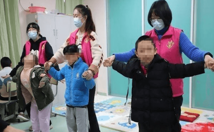 武汉市第九医院开设特殊儿童融合托管班