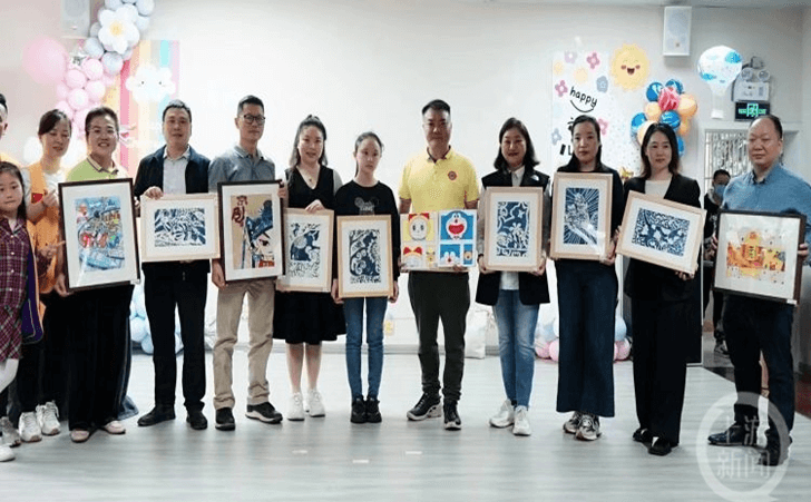 自闭症儿童画画拍卖会