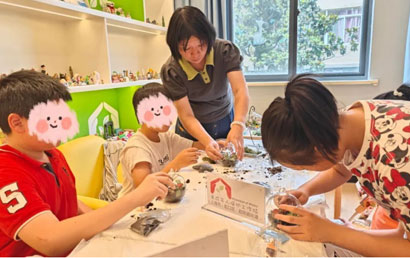 虹口区民政局与青聪泉儿童智能训练中心合作孤独症（自闭症）儿童的身心健康关爱项目