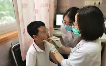 中国言语听觉康复科学与ICF应用研究院在上海率先推动儿童健康和智能发展