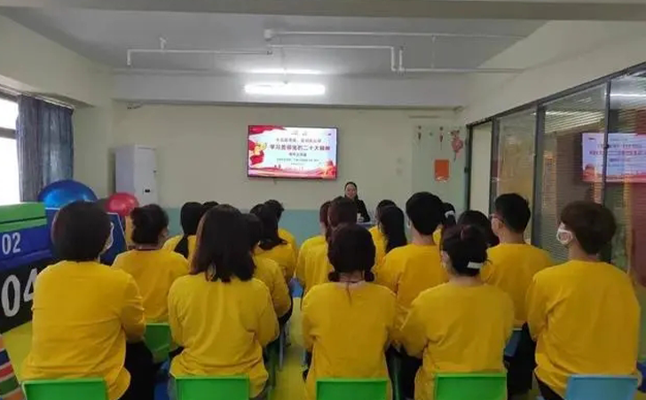 天津星童融合自闭症儿童青年教师