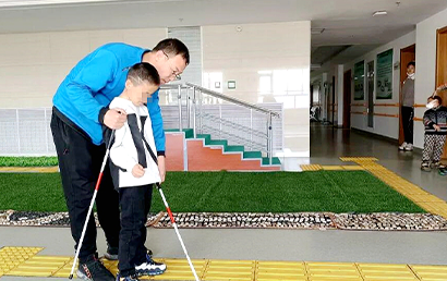 宁夏残疾人康复中心对288名各类残疾儿童开展评估
