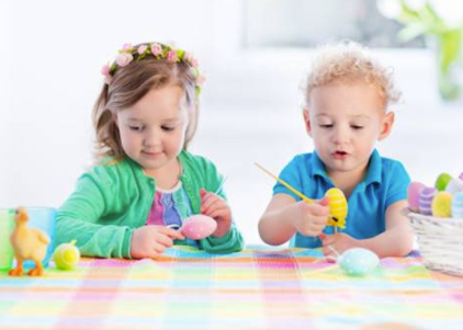 什么是自闭症儿童桌面游戏课的简单支持？