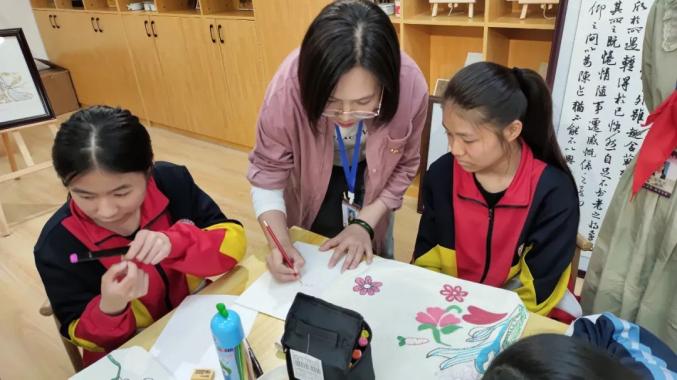 北京工行公益帮扶孤独症儿童