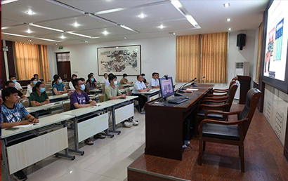 濮阳市特殊教育学校开展干部学习讨论第四十五期活动