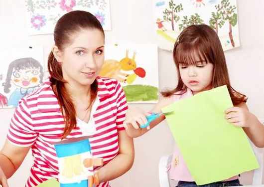 儿童自闭症剪纸训练方法是什么？