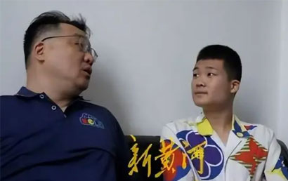 济南15岁重度自闭症男孩靠吹气球成“网红”，父亲：希望他能扮演成普通人