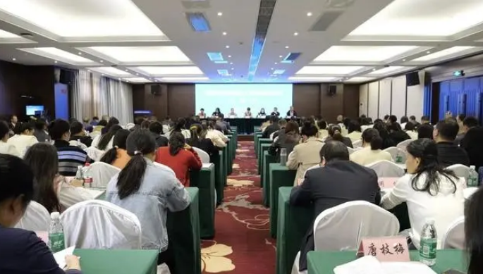 湖南省特殊教育干预训练研讨会在桑植召开