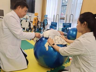  湖南妇女儿童医院儿童健康早期筛查义诊