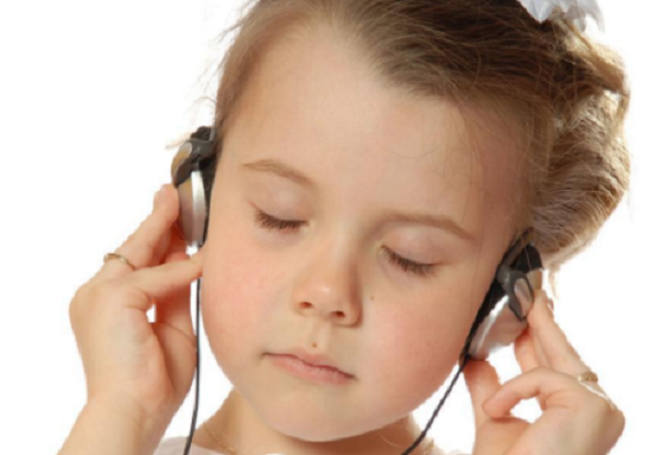 训练孤独症儿童的听觉注意力需要参考的内容