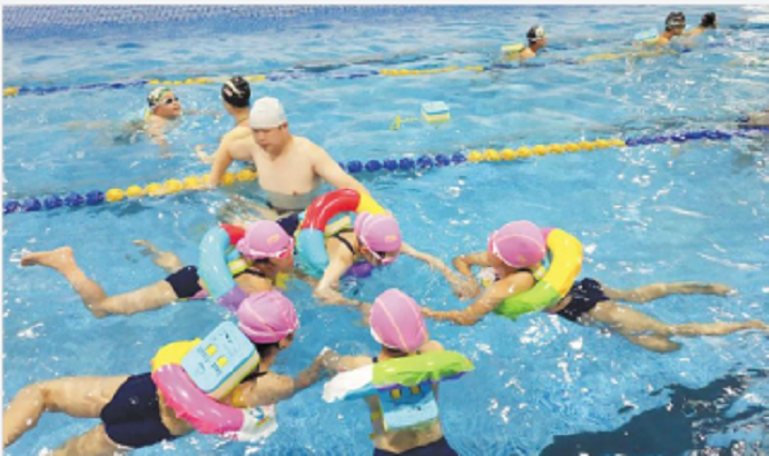 如何教自闭症孩子学会游泳？