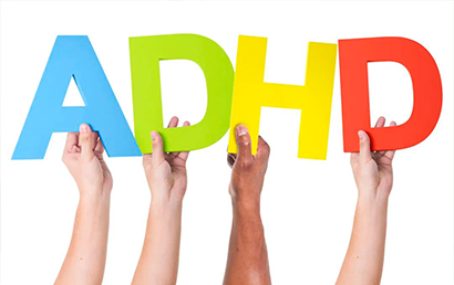 使ADHD儿童在学校和家中保持专注的方法有哪些？