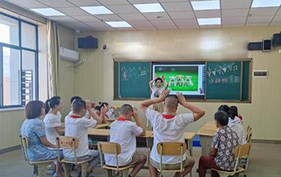 九江市特殊教育学校“青蓝工程”师傅示范课展示活动如期开展