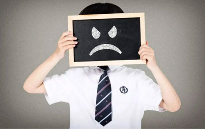 阿斯伯格综合征孩子厌学的表现有哪些？应该如何干预？