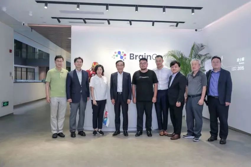 三星电子董事长、中韩工程院一行莅临BrainCo强脑科技