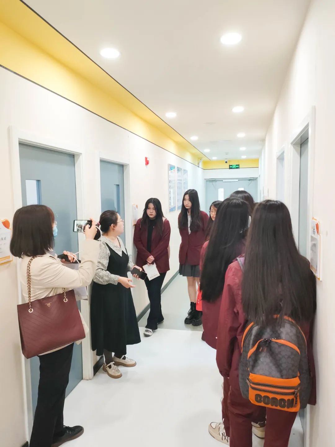 美达菲国际学校走进天津宜童自闭症研究服务中心
