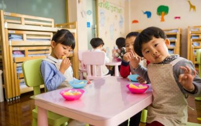深圳儿童语言康复机构启音启智光明康复中心开设哪些特色课程，师资力量如何？
